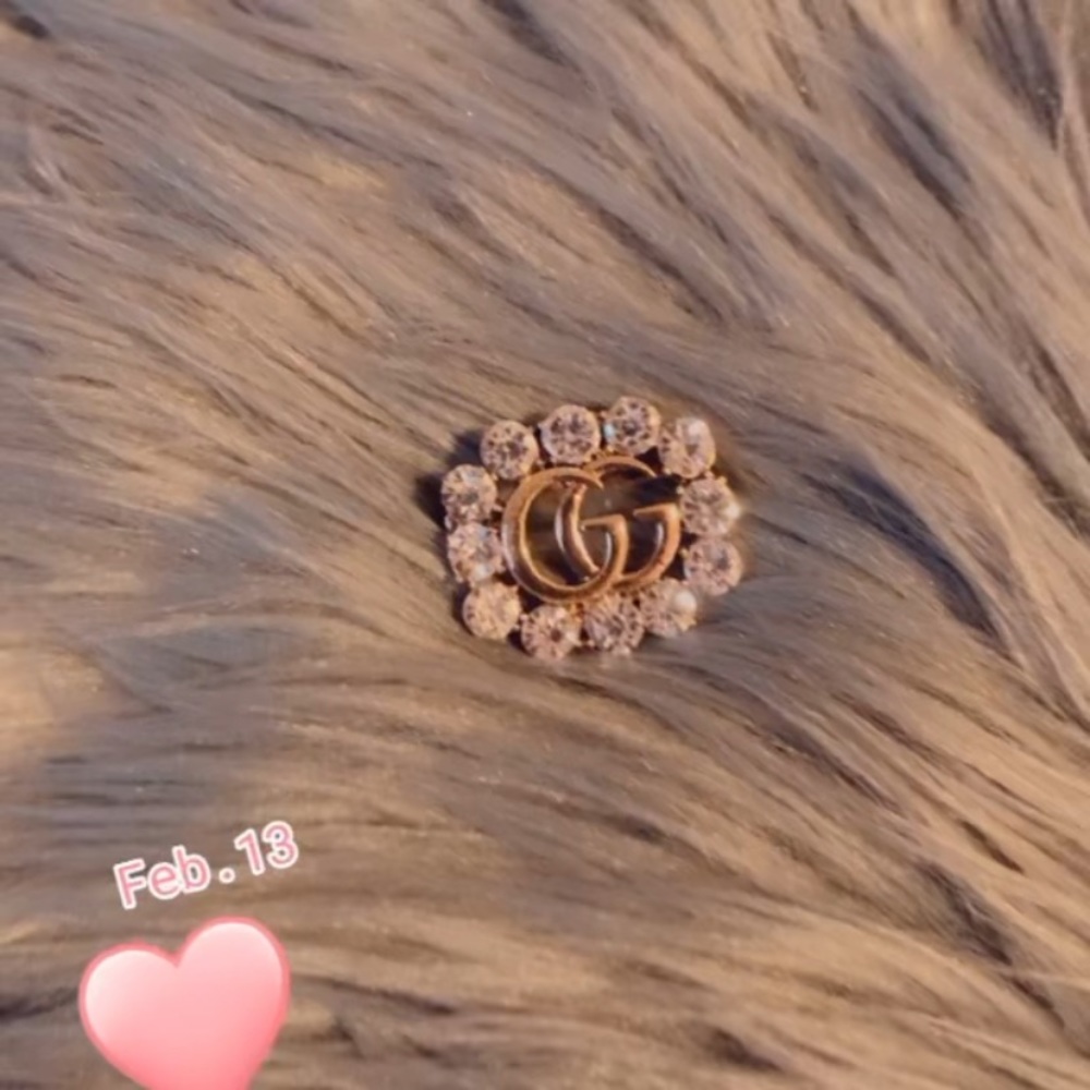 Brooch